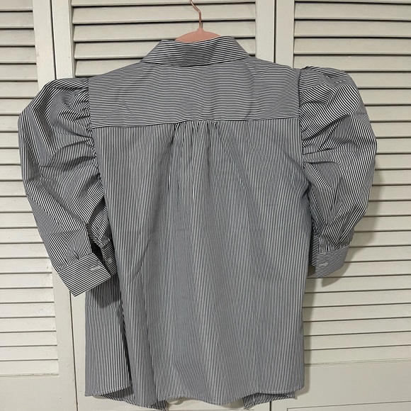 SHEIN Striped puff sleeve button down size L - Picture 3 of 5